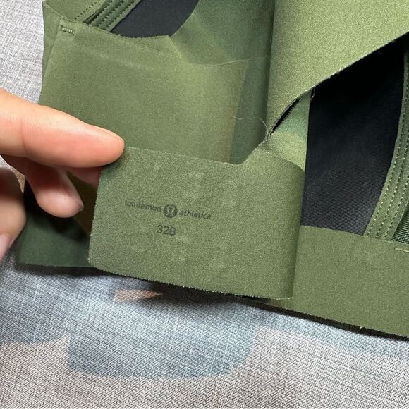 Lululemon Enlite Weave-Back Sports Bra in Pesto Green Size 32B - Picture 6 of 8